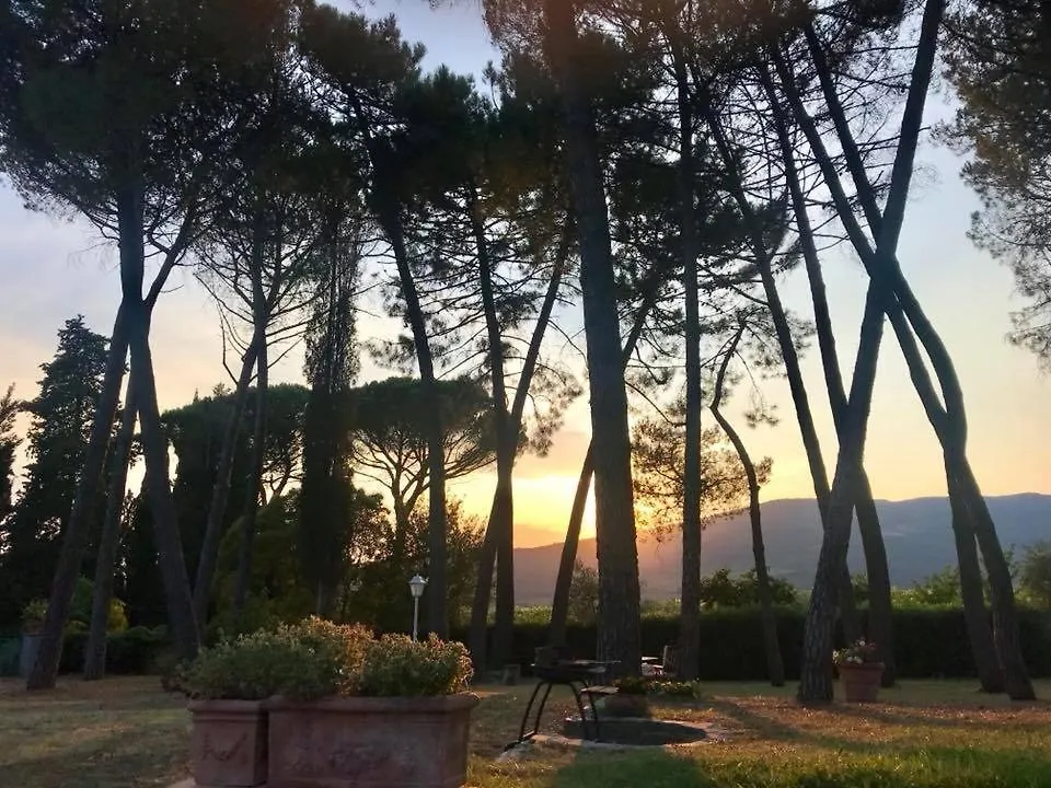 Farm stay Il Maggese Villa Cortona Italy