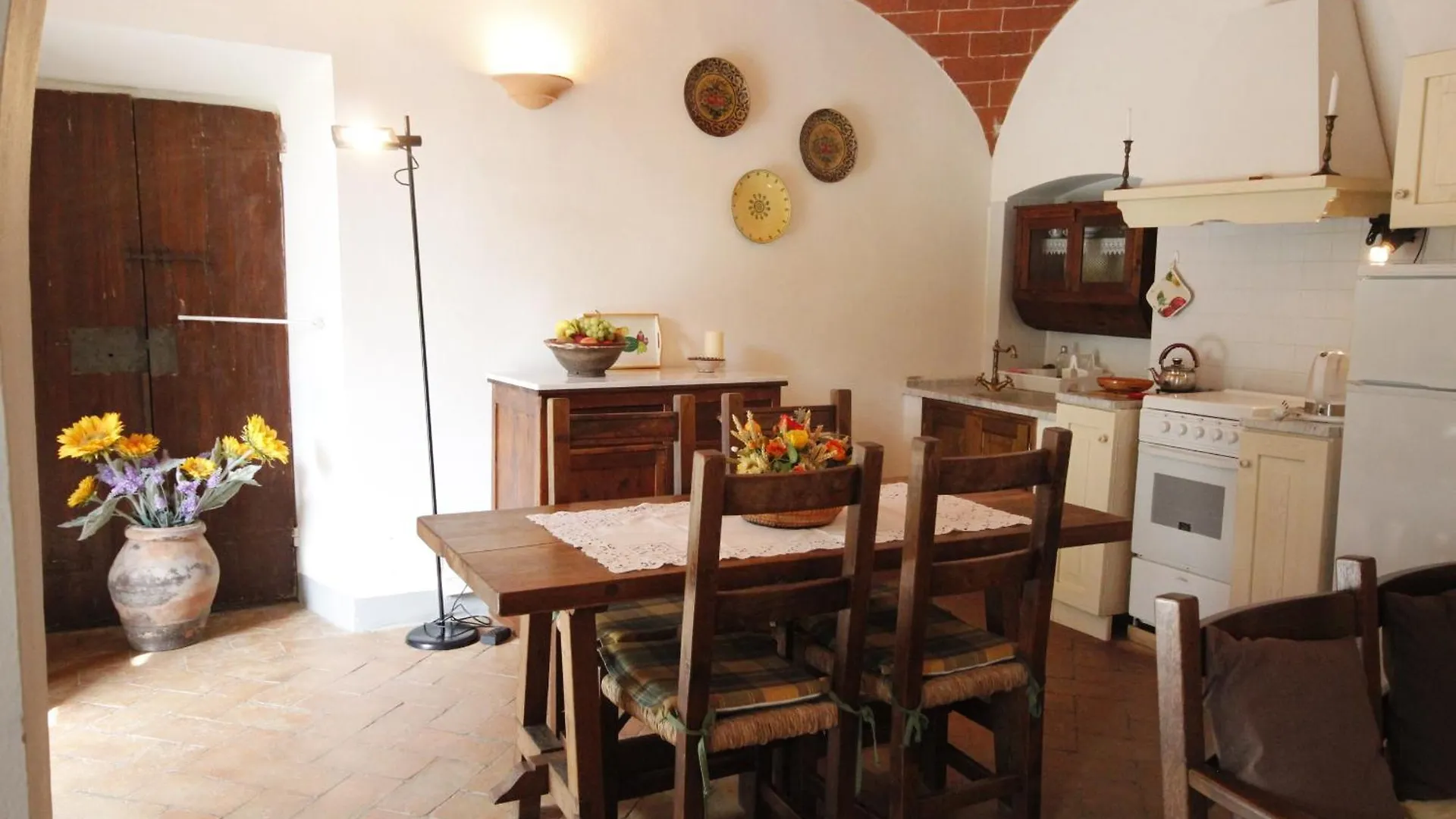 Il Maggese Villa Cortona 0*,  Italy